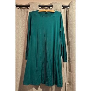 GOOD CONDITION Old Navy Women’s Long Sleeve Emerald Green Swing Dress
